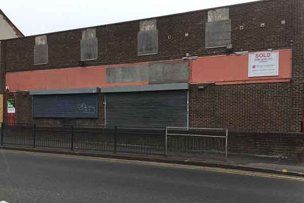New-shop-front-before-renovation-work